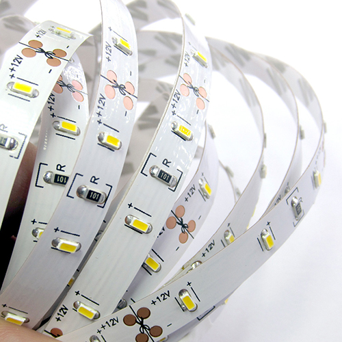 Led Deu Sự khác nhau giữa đèn led dây dán và dải led thanh cứng